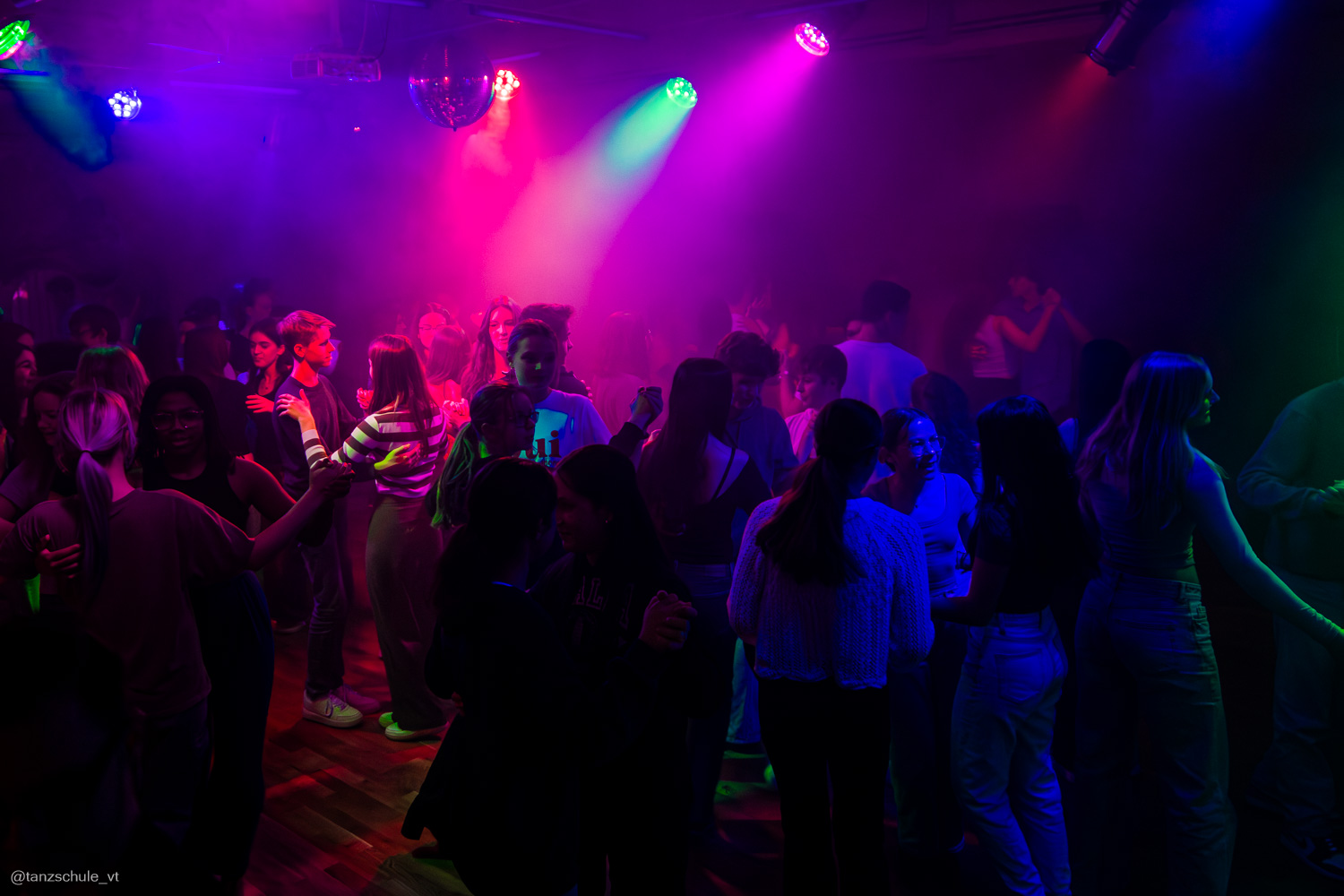 Come Together Party 8997